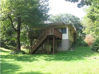 2nd image of 3 Patterson Dr