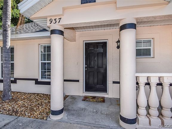 3rd image of 937 N Rembrandt Way #101