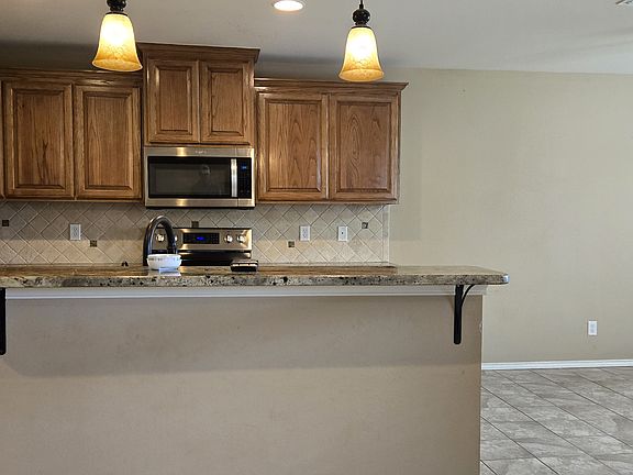 3rd image of 4217 Lexington Pl