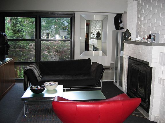 2nd image of 260 W 22nd St APT 6