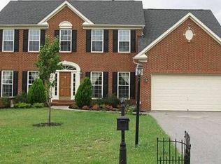 130 Fawn Hill Rd, Hanover, PA 17331