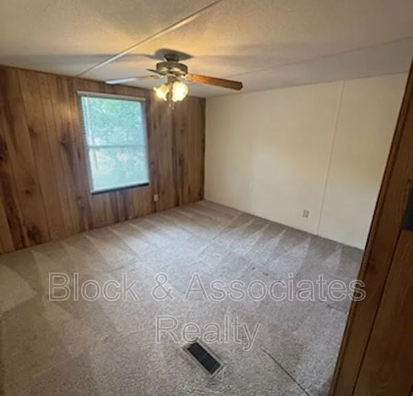 530 Springdale Dr #30 — Photo 4
