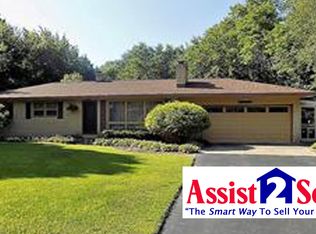 14440 Croswell St, West Olive, MI 49460