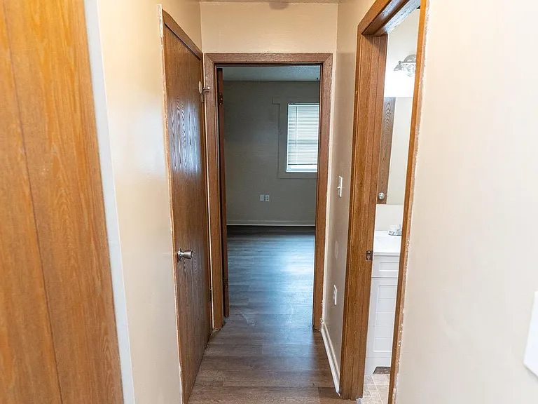510 S Main St #7 — Photo 14