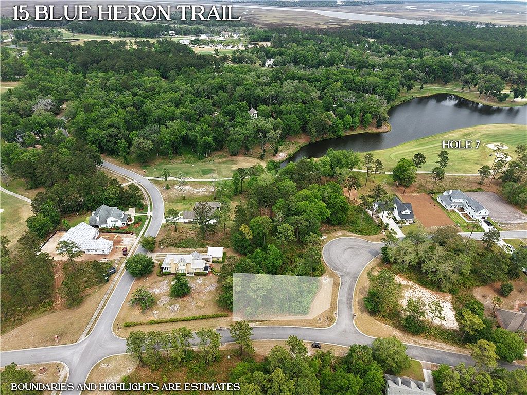 15 Blue Heron Trl