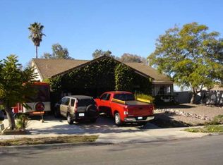 1690 W Knapp Dr, Vista, CA 92083
