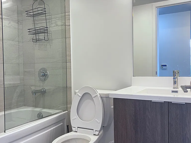 219 Dundas St E #Penthouse 111 — Photo 6