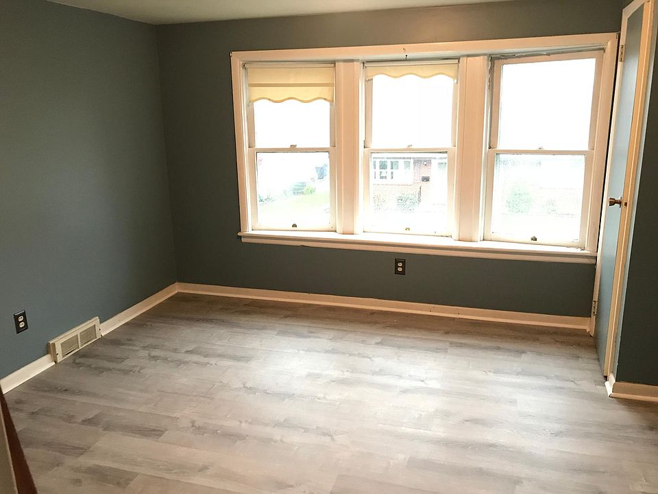 1st image of 510 Elmhurst Ave APT 2