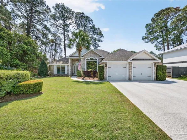 627 Bayshore Dr, Miramar Beach, FL 32550