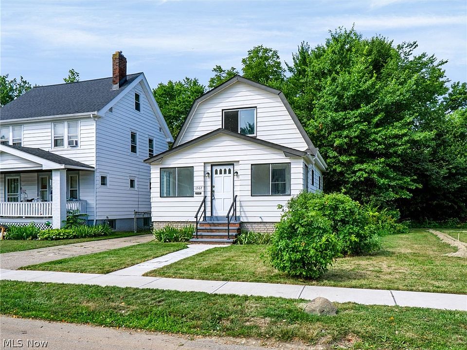 1st image of 1502 E 172nd St