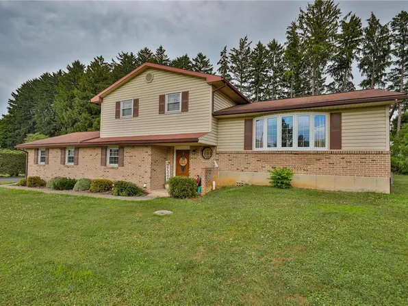 3228 W Dannersville Rd, Northampton, PA 18067