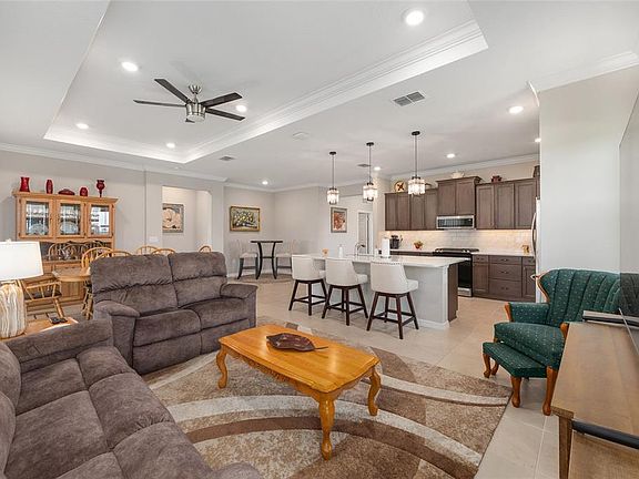 5th image of 7175 SW 86th Ct