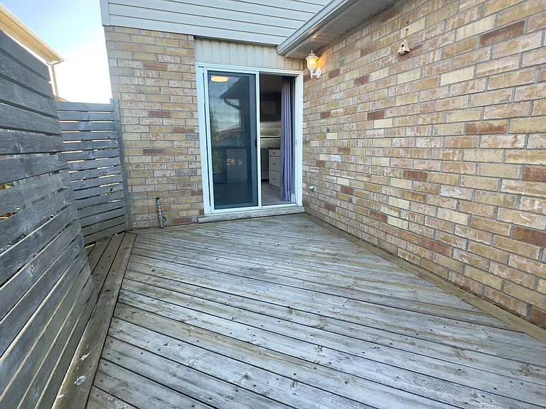 908 Copper Leaf Cres — Photo 15