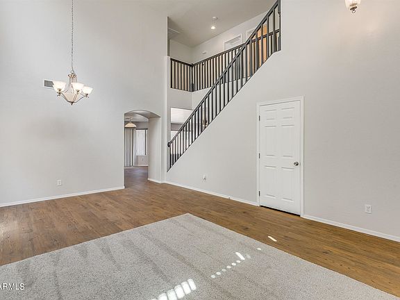 5th image of 9940 W Hess St