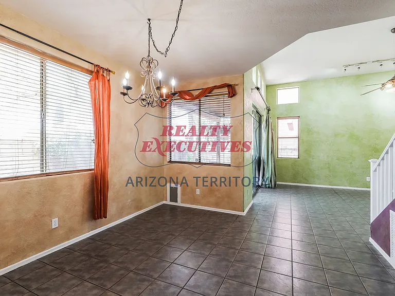 5304 E Calle Vista De Colores — Photo 9