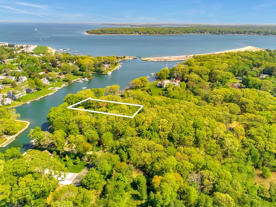 1st image of 1825 Gull Pond Ln