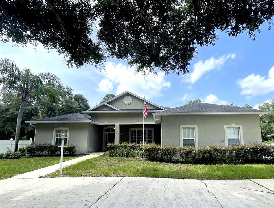 1st image of 2204 ORCHARD DRIVE