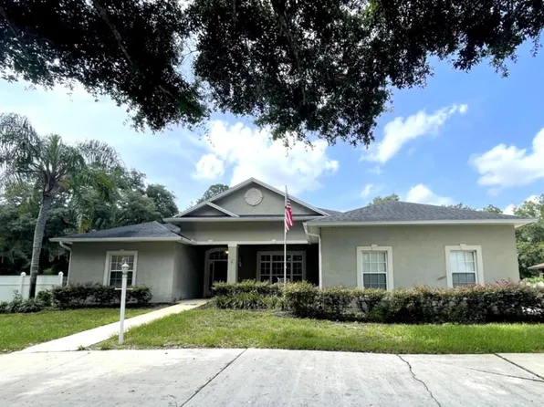 2204 Orchard Dr, Apopka, FL 32712