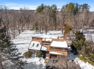 82 Leominster Rd, Lunenburg, MA 01462