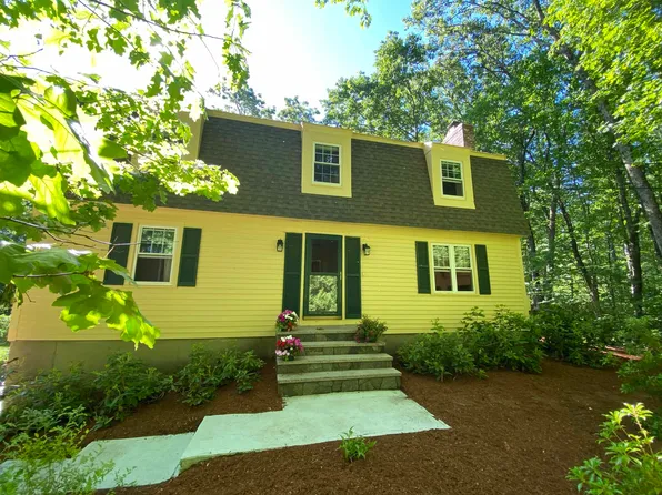 67 Laurel Hill Road, Hollis, NH 03049