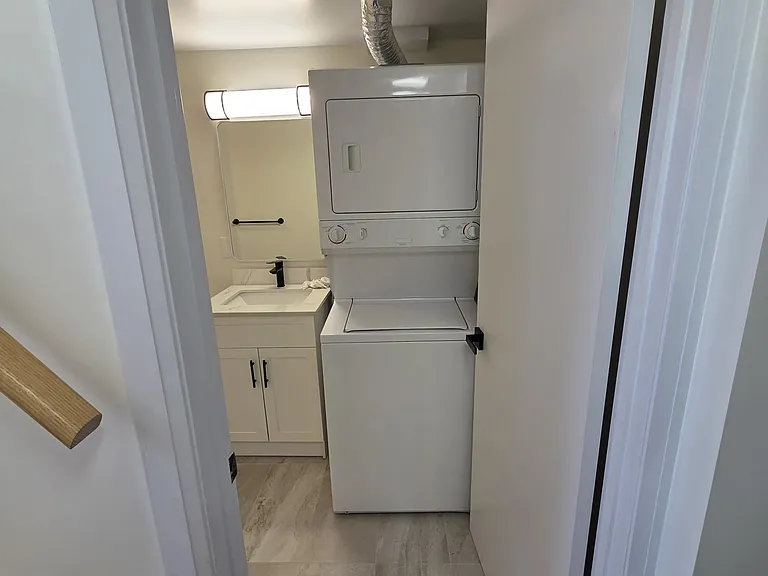 12 Ferndale Ave — Photo 13