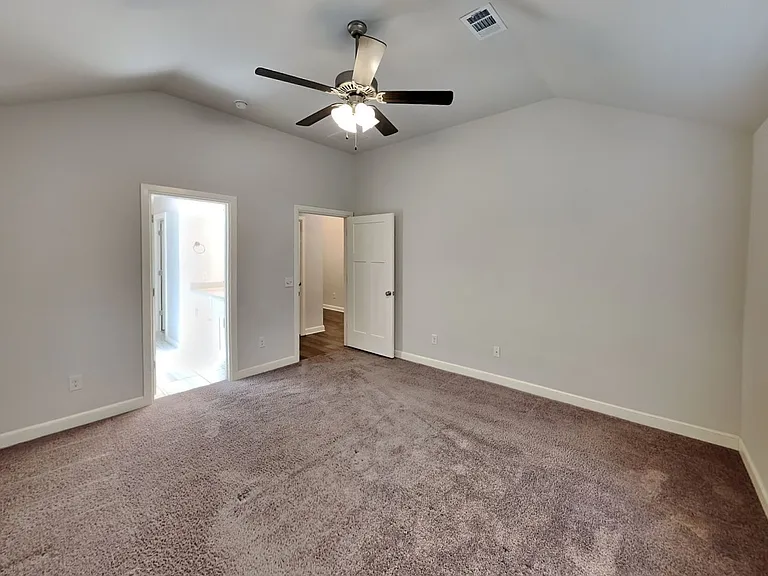 457 Compass Dr — Photo 11
