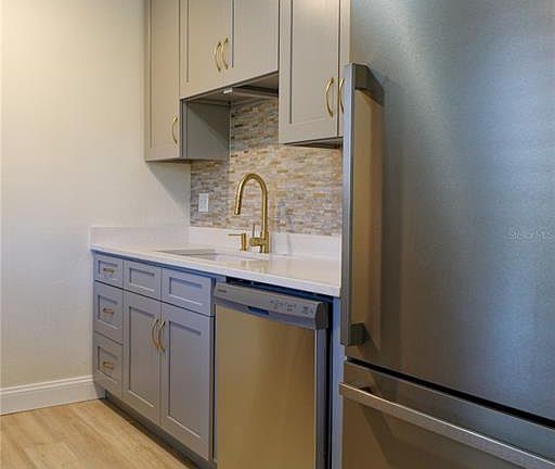 4th image of 1019 N Hampton Ave
