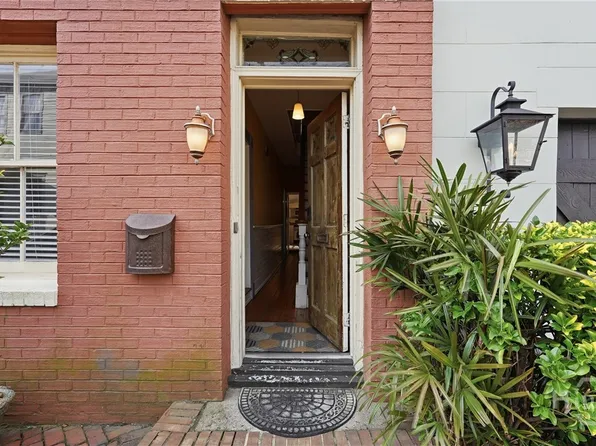 509 E York Street, Savannah, GA 31401