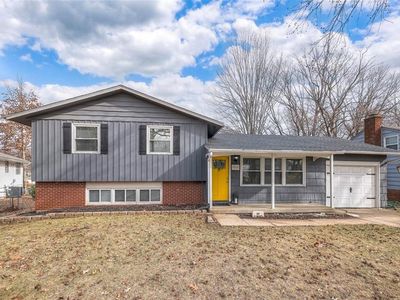 9105 Reeder Dr, Overland Park, KS, 66214