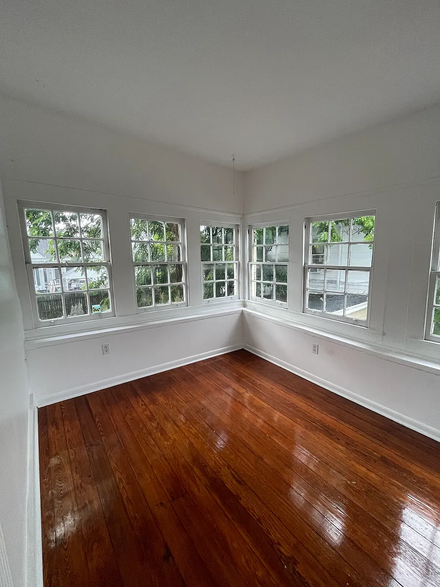 Building Photo - 1303 General Pershing St