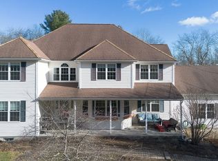 105 Freeman Rd, Charlton, MA 01507
