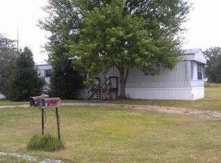 141 Pine Ln, Leoma, TN 38468