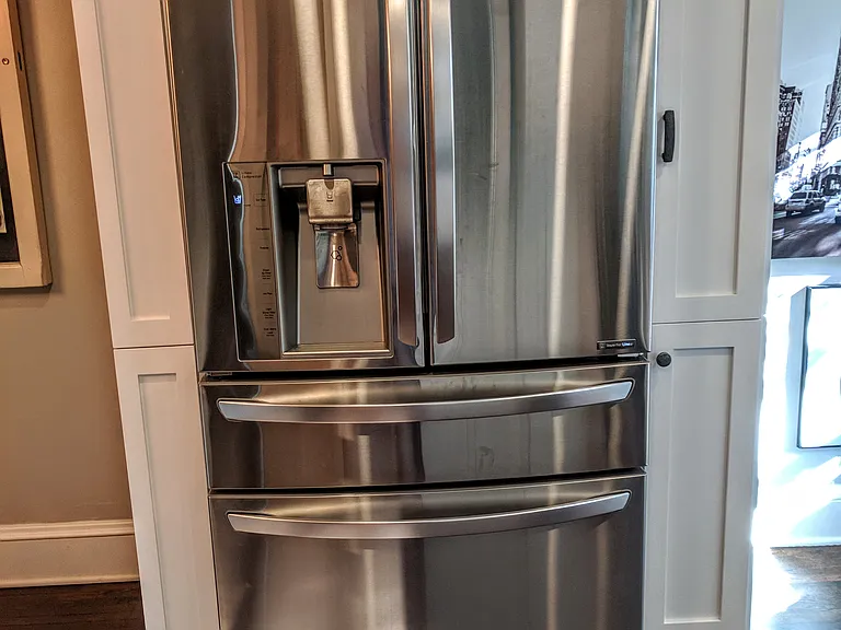LG refrigerator