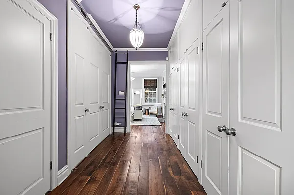 Rented by Compass | media 9