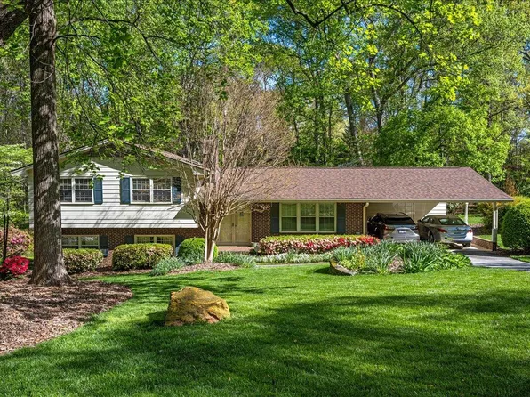 6504 Brandywine Rd, Raleigh, NC 27607