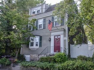 7 Nicholson St, Marblehead, MA 01945