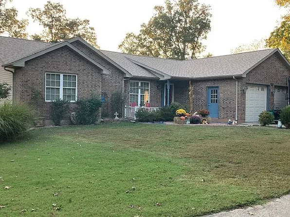 253 Sportsmans Dr, Camdenton, MO 65020