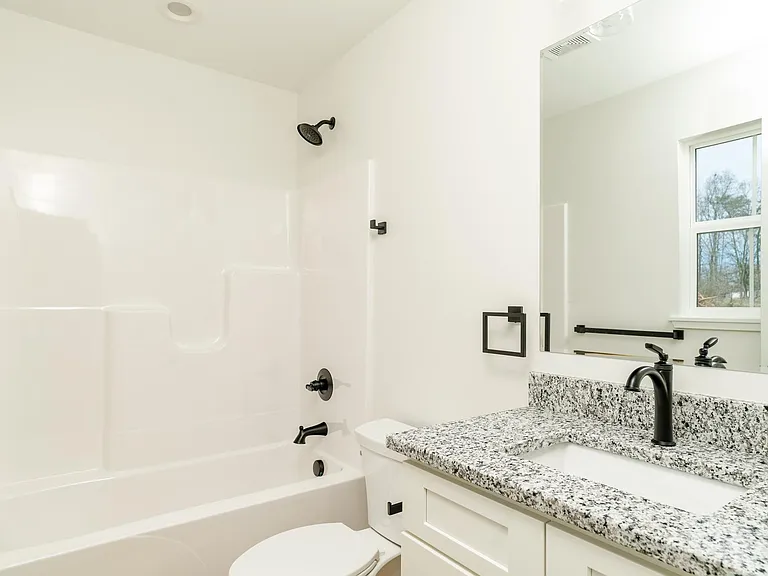 1623 Francis Rd NW — Photo 13