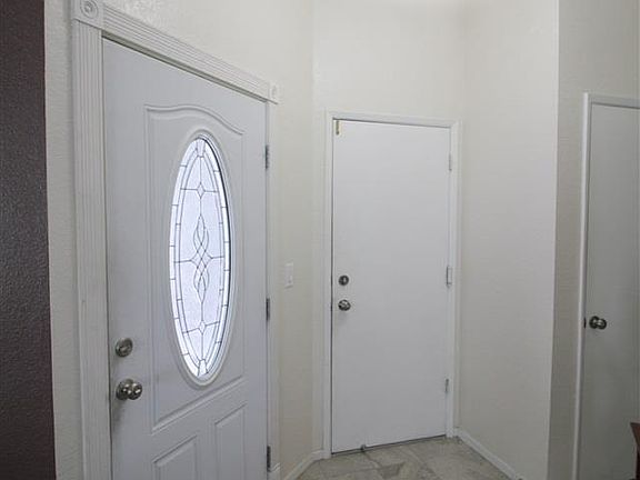 4th image of 1215 N Rockdale Dr