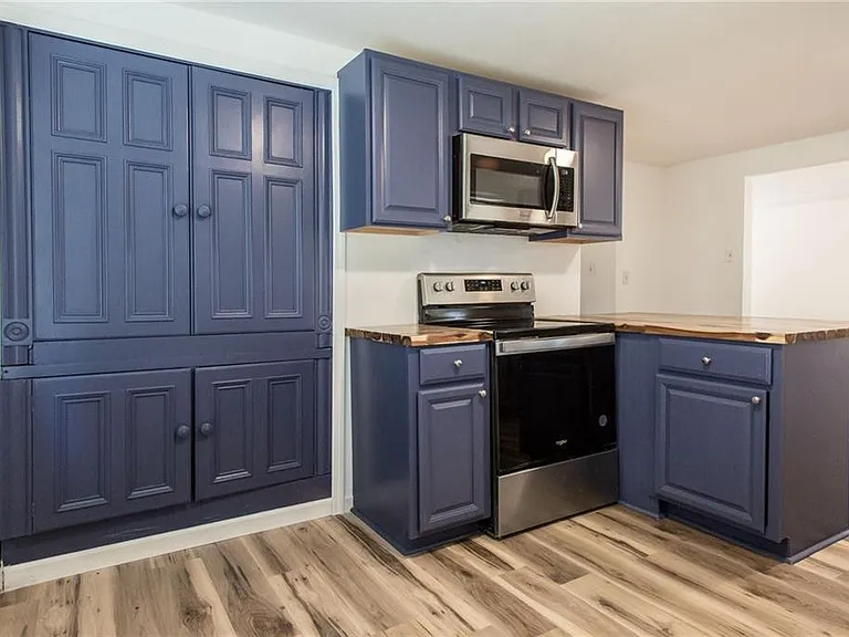 1329 Gorman Rd — Photo 12