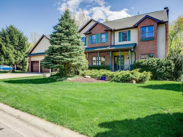 2111 Foxboro Ct, Mishawaka, IN 46545