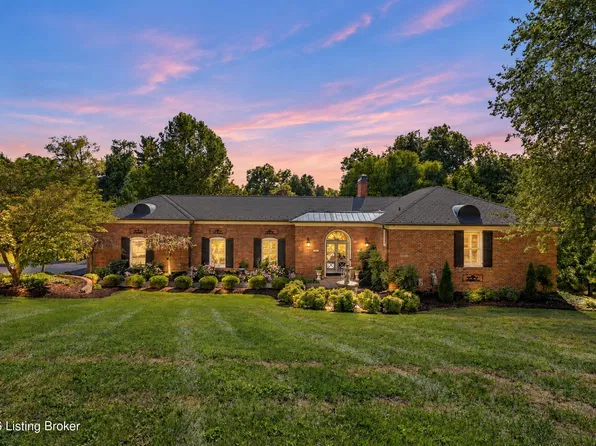 5812 Aura Rd, Louisville, KY 40222