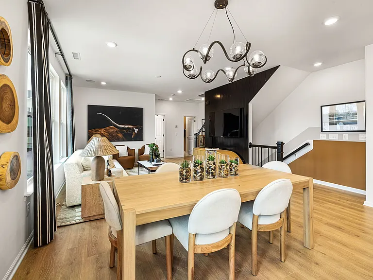 Abode Kerr Ridge — Photo 19