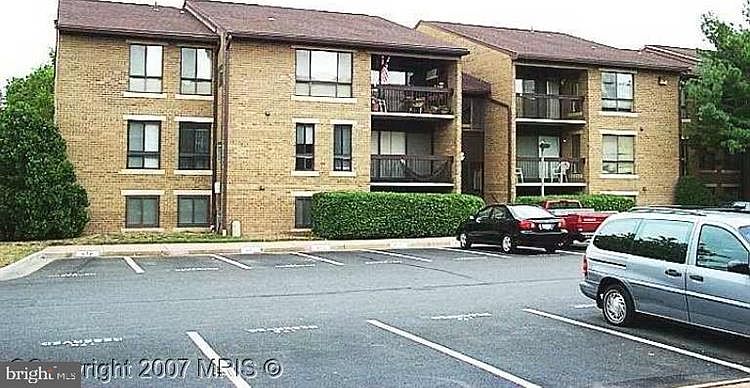 1st image of 547 Florida Ave APT 204