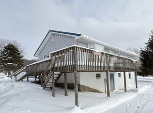 26018 Crossingville Rd, Edinboro, PA 16412