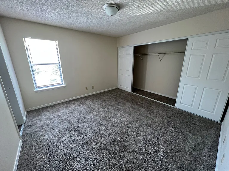 222 Weis Ln — Photo 8