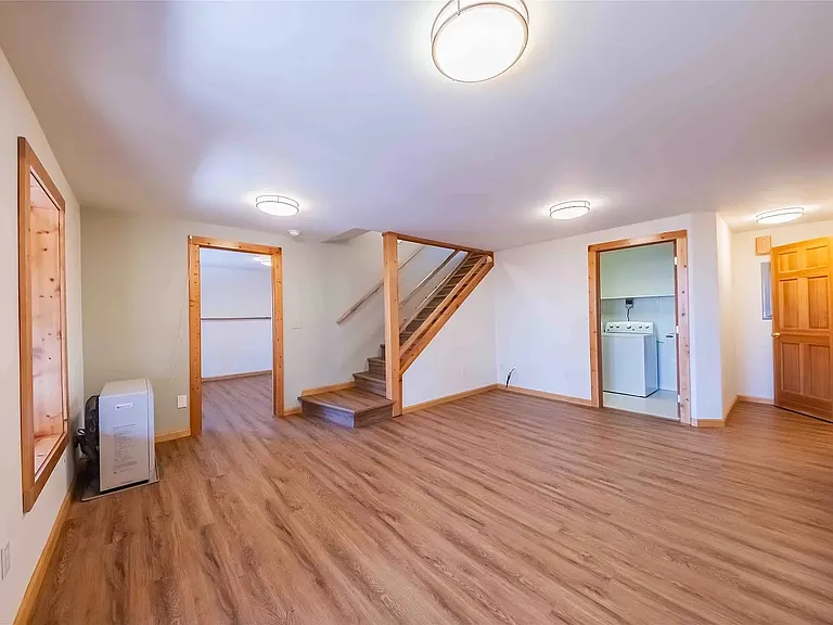 34087 Warren Ln — Photo 21