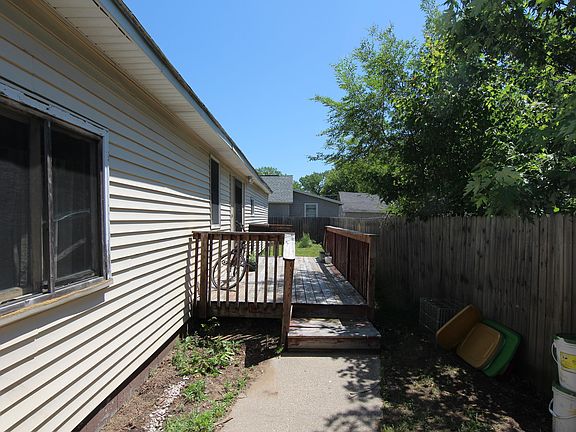 4th image of 1614 Franklin Ave