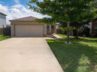 140 Myrtle St, Kyle, TX 78640