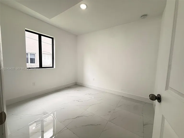 450 Beacom Blvd #A — Photo 6